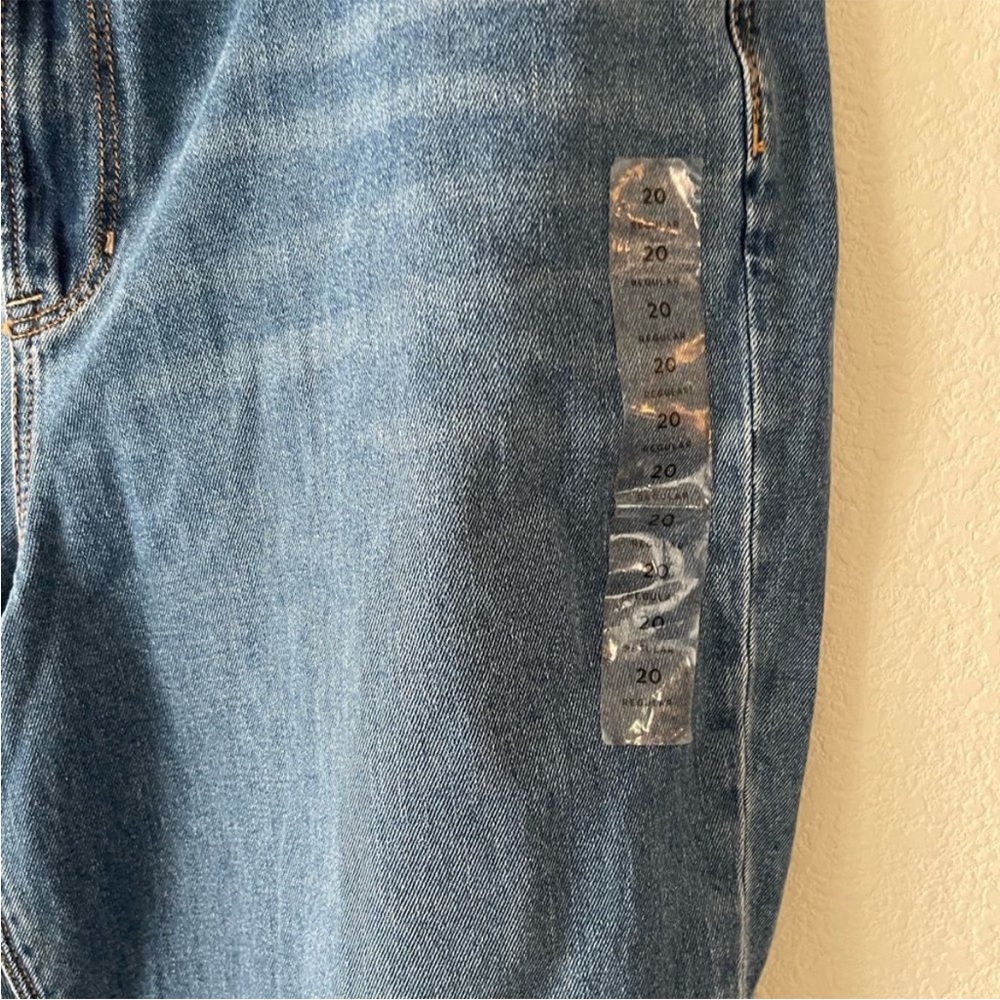 American Eagle Outfitters Blue Distressed Jeans - Picture 8 of 11